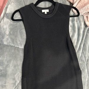 Wilfred Aritzia sleeveless mock neck sweater black size small